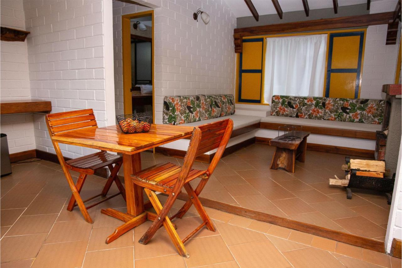 Hotel Termales El Otono