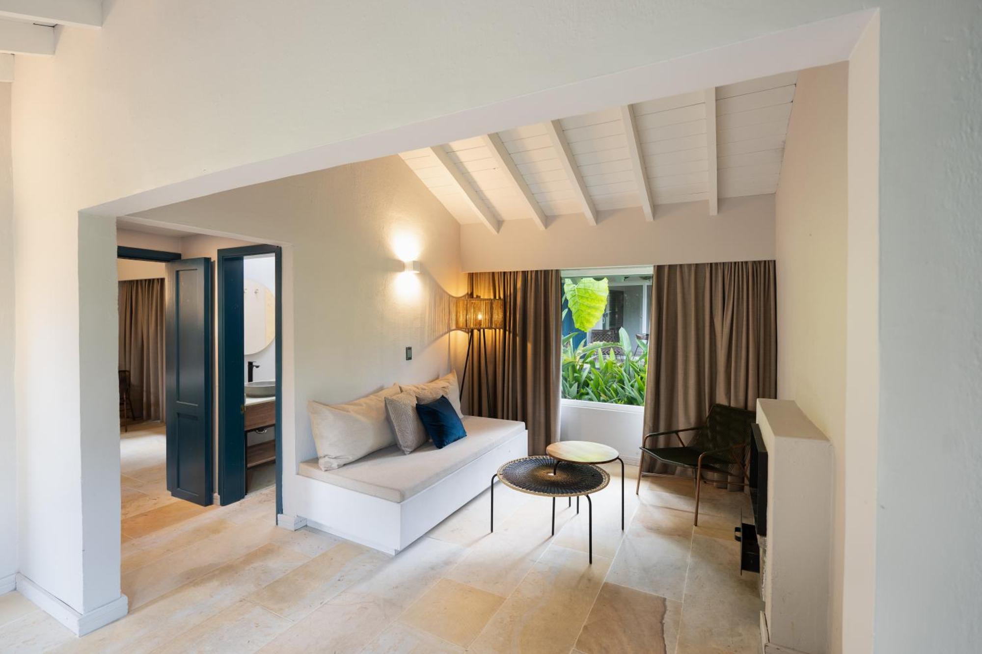 Hotel Termales El Otono 5*