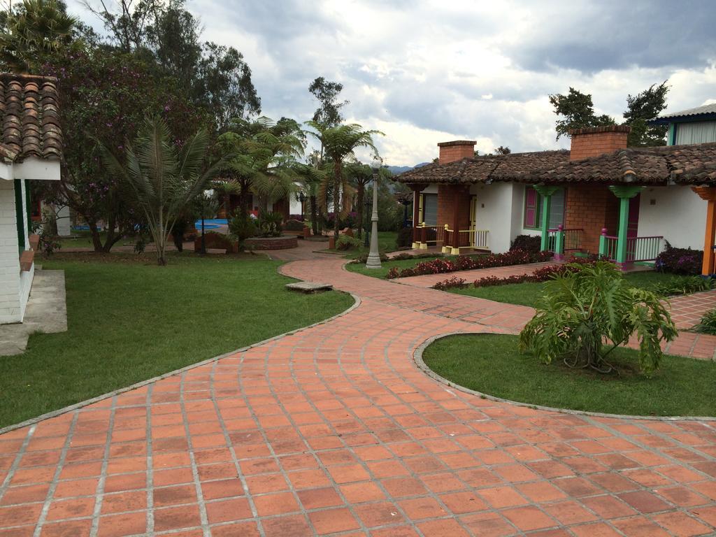 Termales El Otono La Enea