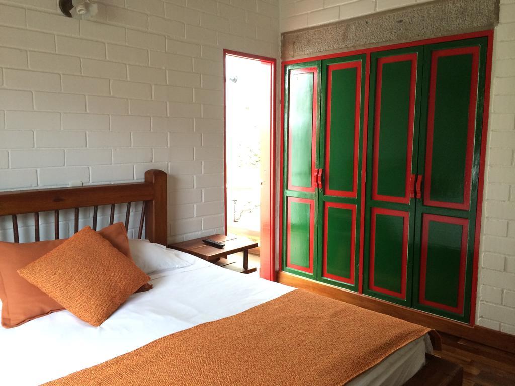 Hotel Termales El Otono
